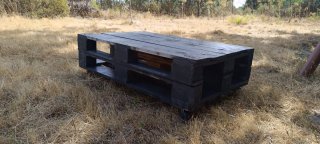 Mesa de palet con ruedas