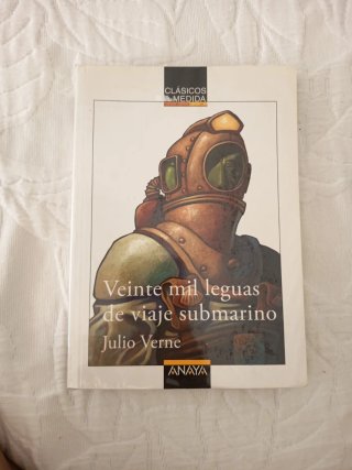 Veinte mil leguas de viaje submarino