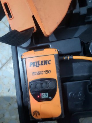Tijera Eléctrica Podar Uva