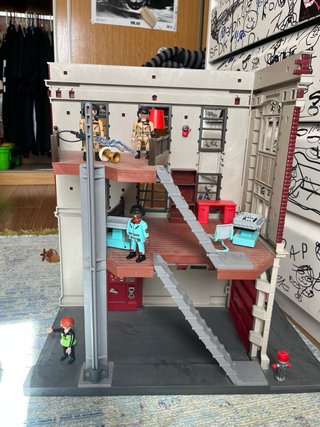 Casa Cazafantasmas Playmobil con figuras