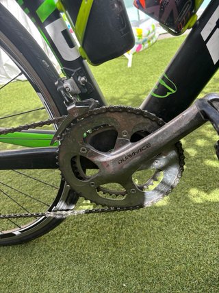 Bicicleta de carretera BAS verde