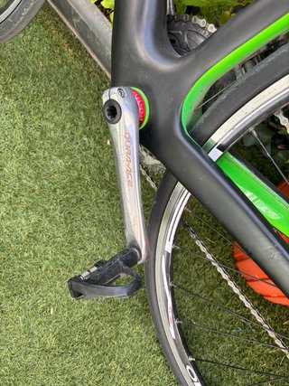 Bicicleta de carretera BAS verde