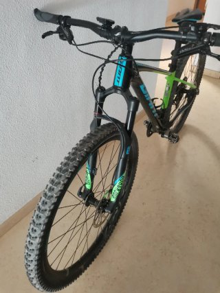 Bicicleta MTB Giant Fathom 29
