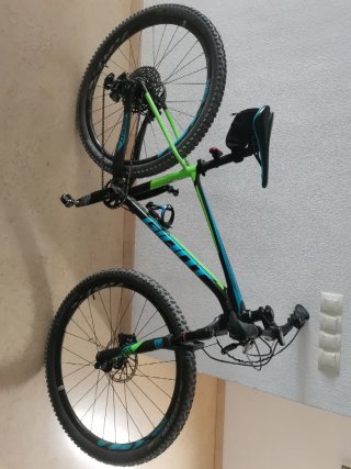 Bicicleta MTB Giant Fathom 29