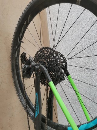 Bicicleta MTB Giant Fathom 29