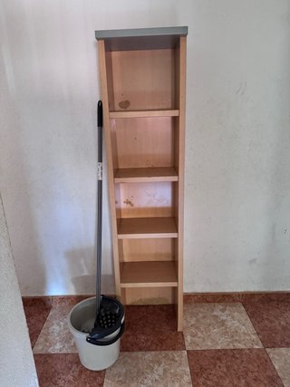 Estantería madera y metal