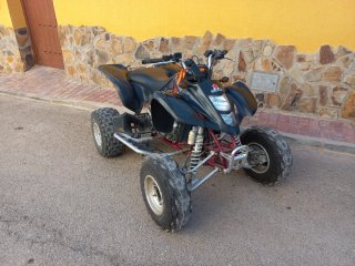 Suzuki LTZ 400 Quad