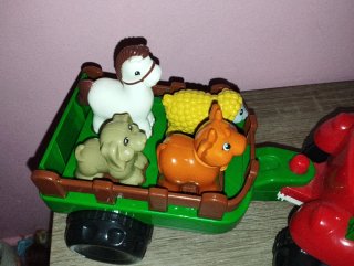 Tractor Granja Interactivo con Animales