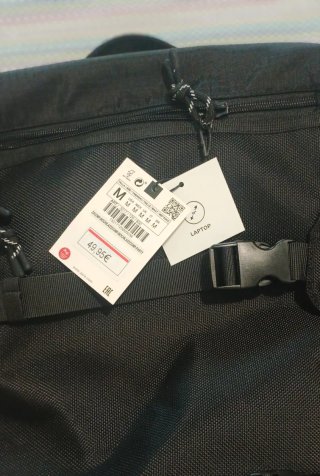 Mochila Zara Negra