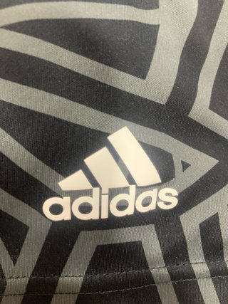 Pantalón corto Adidas 9/10 años