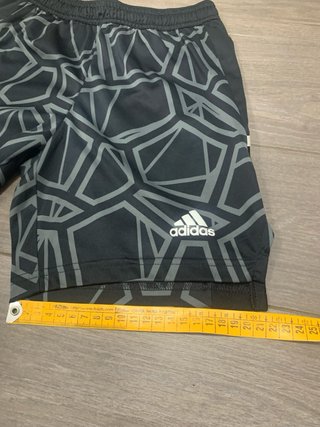 Pantalón corto Adidas 9/10 años