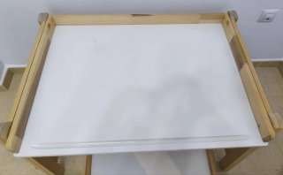 Escritorio infantil con asiento