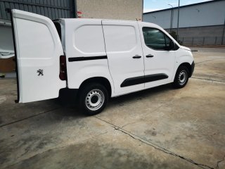 Peugeot Partner 2022
