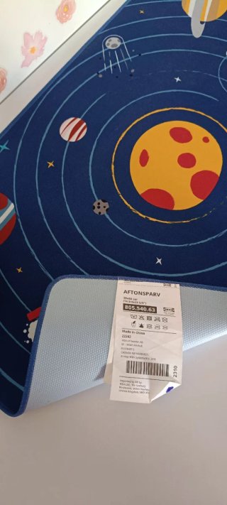 Protector escritorio IKEA espacio