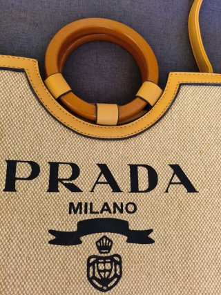 Borsa Prada a mano e tracolla Beige/Marrone