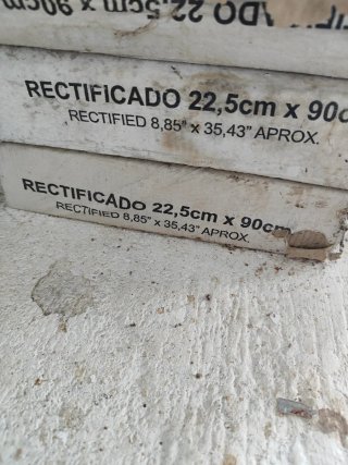 Gres porcelánico efecto madera