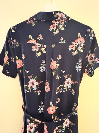 Vestido camisero floral azul y rosa