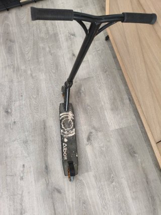 Patinete Albot Pro, ruedas mejoradas
