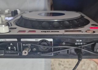 Pioneer DDJ-SRT con skin blanco