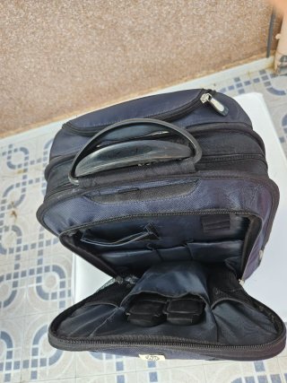 Maleta trolley HP para portátil con ruedas