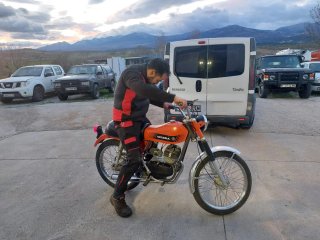 Moto Clásica Gilera Enduro Naranja