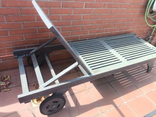Hamaca de madera Teka ajustable con ruedas