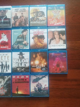 Películas blu ray a 8 euros (unidad)