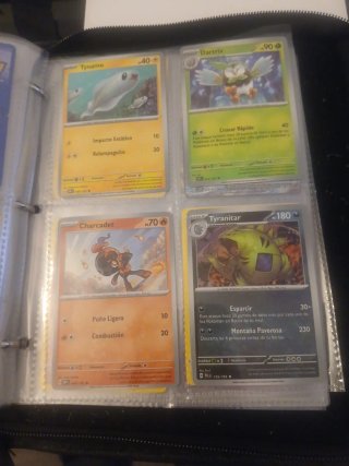 Archivador Pokémon 25 Aniversario