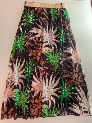 Falda larga Rebelde Talla M Estampada Verano