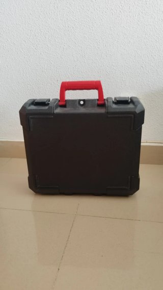 Maletín Milwaukee para taladro