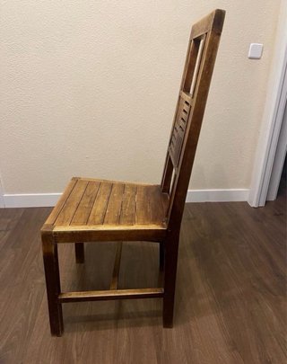 Mesa de comedor y 4 sillas de madera (madrid)