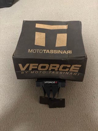 Caja de Láminas VForce4 para Moto