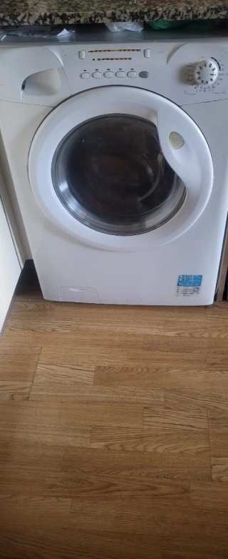 Lavadora y secadora para piezas