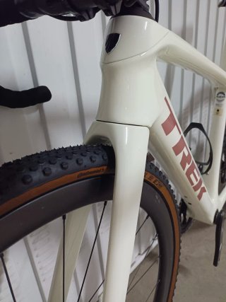 Bicicleta Gravel Trek Domane
