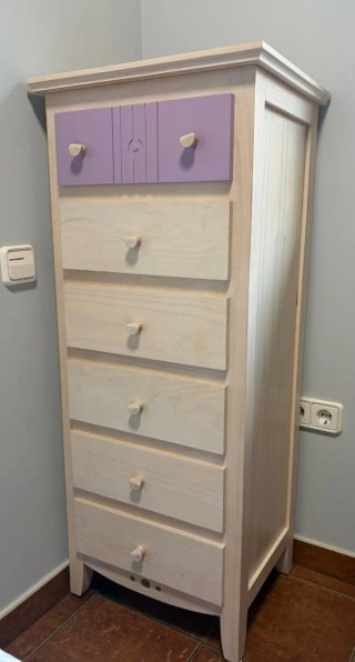 Muebles de madera habitación infantil - juvenil.