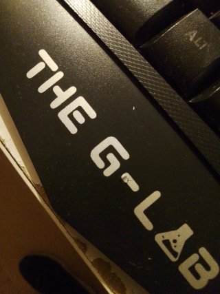 Teclado THE G-LAB keyz 200 con su caja original