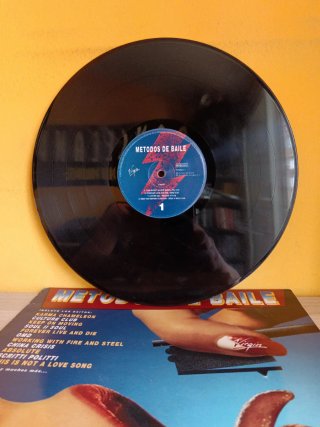 Vinilo EBM remember