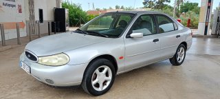 Ford Mondeo 2000