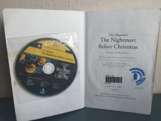 Libro inglés Pesadilla antes de Navidad y CD