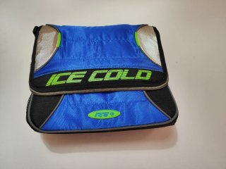 Bolsa nevera playa azul y verde