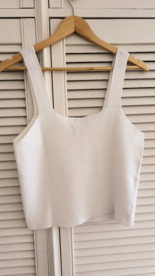 Precioso crop top de punto Mango XL 40 42 44