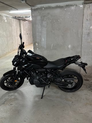 Yamaha MT-07 Negra