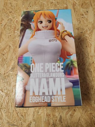 Figura Nami One Piece Glitter & Glamours Japón