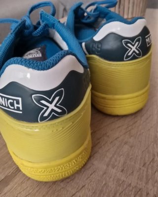 (38) Zapatillas Munich