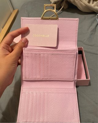 NUEVA Billetera Coccinelle Rosa y Dorada