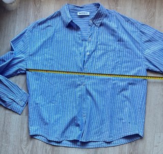 Camisa de rayas azul y blanca talla S
