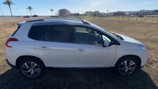 Peugeot 2008 1.2 Puretech 110 Allure (2016)