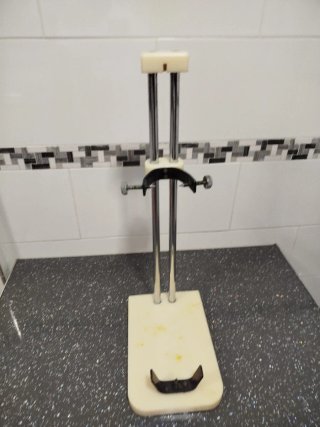 Jamonero profesional de acero inoxidable