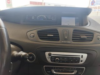 Renault Scenic 2013