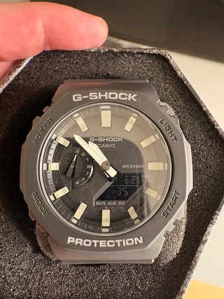 Reloj Casio G-Shock GA-2100-1AER Casioak